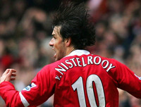 [ẢNH] Van Nistelrooy, Quaresma và những ngôi sao đình đám từng dính tin đồn sang V-League