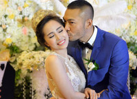 Nhìn lại chặng đường yêu, cưới và ly hôn của 