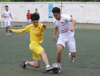 Giành vé bán kết kịch tính, THPT Nguyễn Thị Minh Khai lại mơ vô địch