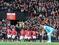 [ẢNH] Bruno Fernandes chói sáng, M.U nhấn chìm Watford để vào top 5