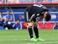 [ẢNH] Ronaldo thăng hoa, Messi, Salah và Neymar đều 