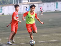 [ẢNH] Á quân THPT Phùng Khắc Khoan vất vả lấy vé tứ kết