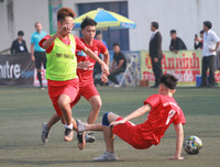 [ẢNH] Á quân THPT Phùng Khắc Khoan vất vả lấy vé tứ kết