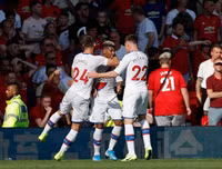 [ẢNH] Hàng thủ M.U trải qua ngày tệ hại thế nào trước Crystal Palace?