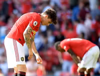 [ẢNH] Hàng thủ M.U trải qua ngày tệ hại thế nào trước Crystal Palace?