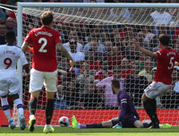 [ẢNH] Hàng thủ M.U trải qua ngày tệ hại thế nào trước Crystal Palace?