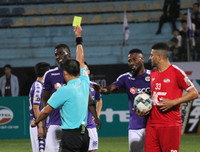 [ẢNH] Sân Hàng Đẫy sống lại không khí trận derby