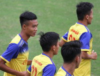 [ẢNH] 10 trợ lý giúp việc cho HLV Park trong buổi tập của U23 Việt Nam