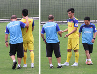 [ẢNH] 10 trợ lý giúp việc cho HLV Park trong buổi tập của U23 Việt Nam