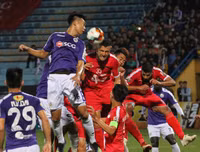 [ẢNH] Sân Hàng Đẫy sống lại không khí trận derby