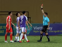 [ẢNH] Sân Hàng Đẫy sống lại không khí trận derby