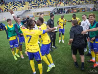 [ẢNH] Không được thi đấu, Công Phượng làm gì sau chiến thắng của Sint-Truidense?