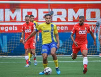 [ẢNH] Không được thi đấu, Công Phượng làm gì sau chiến thắng của Sint-Truidense?