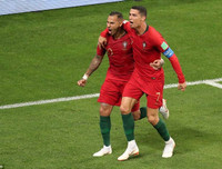 [ẢNH] Trượt 11m và đánh nguội, Ronaldo chơi trận xấu xí nhất của mình ở World Cup như thế nào?