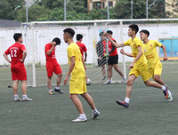 THPT Lê Văn Thiêm vào bán kết sau cuộc rượt đuổi tỉ số nghẹt thở