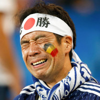 [ẢNH] Khúc ca bi tráng của người Nhật trong trận đấu để đời ở World Cup