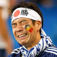 [ẢNH] Khúc ca bi tráng của người Nhật trong trận đấu để đời ở World Cup