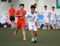 [ẢNH] 4 nhà cựu vô địch đã chơi thế nào trong trận ra quân?