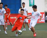 [ẢNH] 4 nhà cựu vô địch đã chơi thế nào trong trận ra quân?