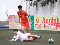 [ẢNH] 4 nhà cựu vô địch đã chơi thế nào trong trận ra quân?