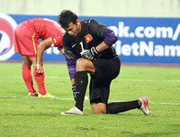 [ẢNH] Những scandal xấu xí khiến thủ môn Tấn Trường bị gắn mác 