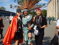 [ẢNH] Vẻ đẹp vạn người mê của fan nữ cầm cờ Việt Nam trên khán đài World Cup 2018