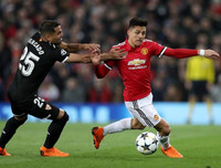 [ẢNH] M.U thua ê chề và bị loại khỏi Champions League như thế nào?