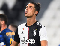 [ẢNH] Ronaldo và những ngôi sao có thể theo Robben trở về CLB thời niên thiếu