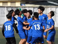 [ẢNH] THPT Mai Hắc Đế lấy vé vào vòng 1/16 sau màn rượt đuổi khó tin