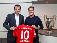 [ẢNH] Coutinho hớn hở ra mắt Bayern, lấy số áo tuyệt đẹp Robben để lại