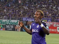 [ẢNH] Bị SLNA ngăn cản, Hà Nội FC vô địch nhờ 