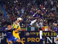[ẢNH] Bị SLNA ngăn cản, Hà Nội FC vô địch nhờ 