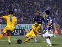 [ẢNH] Bị SLNA ngăn cản, Hà Nội FC vô địch nhờ 