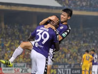 [ẢNH] Bị SLNA ngăn cản, Hà Nội FC vô địch nhờ 