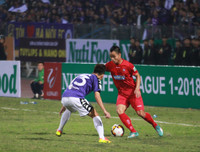 [ẢNH] Quang Hải mờ nhạt, Hà Nội FC vẫn giành trọn 3 điểm trước Hải Phòng
