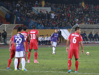 [ẢNH] Quang Hải mờ nhạt, Hà Nội FC vẫn giành trọn 3 điểm trước Hải Phòng