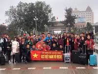 Hàng ngàn CĐV Việt Nam đang đổ về Thường Châu cổ vũ đội tuyển U23