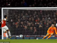 [ẢNH] Arsenal đã cắt đứt mạch bất bại của M.U như thế nào?