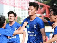 [ẢNH] Điểm mặt 16 đội bóng xuất sắc nhất mùa này