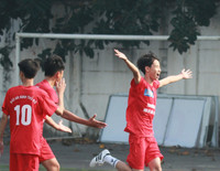 [ẢNH] Hạ trường Chuyên Nguyễn Huệ, THPT Ngô Sỹ Liên viết tiếp chuyện cổ tích