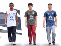 [ẢNH] Xuân Trường lạnh lùng trong vai người mẫu ảnh ở Thái Lan