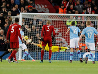 [ẢNH] Man City đã sụp đổ chóng vánh trước Liverpool như thế nào?