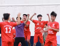 [ẢNH] Những khoảnh khắc ấn tượng ngày thi đấu 22-10 giải bóng đá học sinh THPT Hà Nội