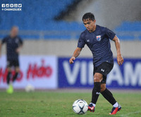 [ẢNH] Chịu nhiều sức ép, tuyển Thái Lan lặng lẽ tập dưới mưa lạnh sân Mỹ Đình