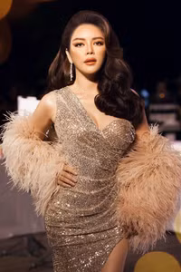 Lý Nhã Kỳ tiết lộ tiêu chí chọn 