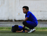 [ẢNH] Hồng Thái đá như những chiến binh, ĐKVĐ Trần Quốc Tuấn chứng tỏ bản lĩnh