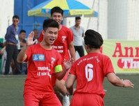 [ẢNH] Điểm mặt 16 đội bóng xuất sắc nhất mùa này