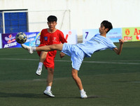 [ẢNH] Toàn cảnh các trận đấu nóng bỏng chiều 14-10