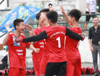 [ẢNH] THPT Xuân Mai thắng ngược THPT Thượng Cát đầy cảm xúc