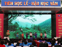 Lễ xuất quân đậm màu sắc của đương kim vô địch THPT Trần Quốc Tuấn